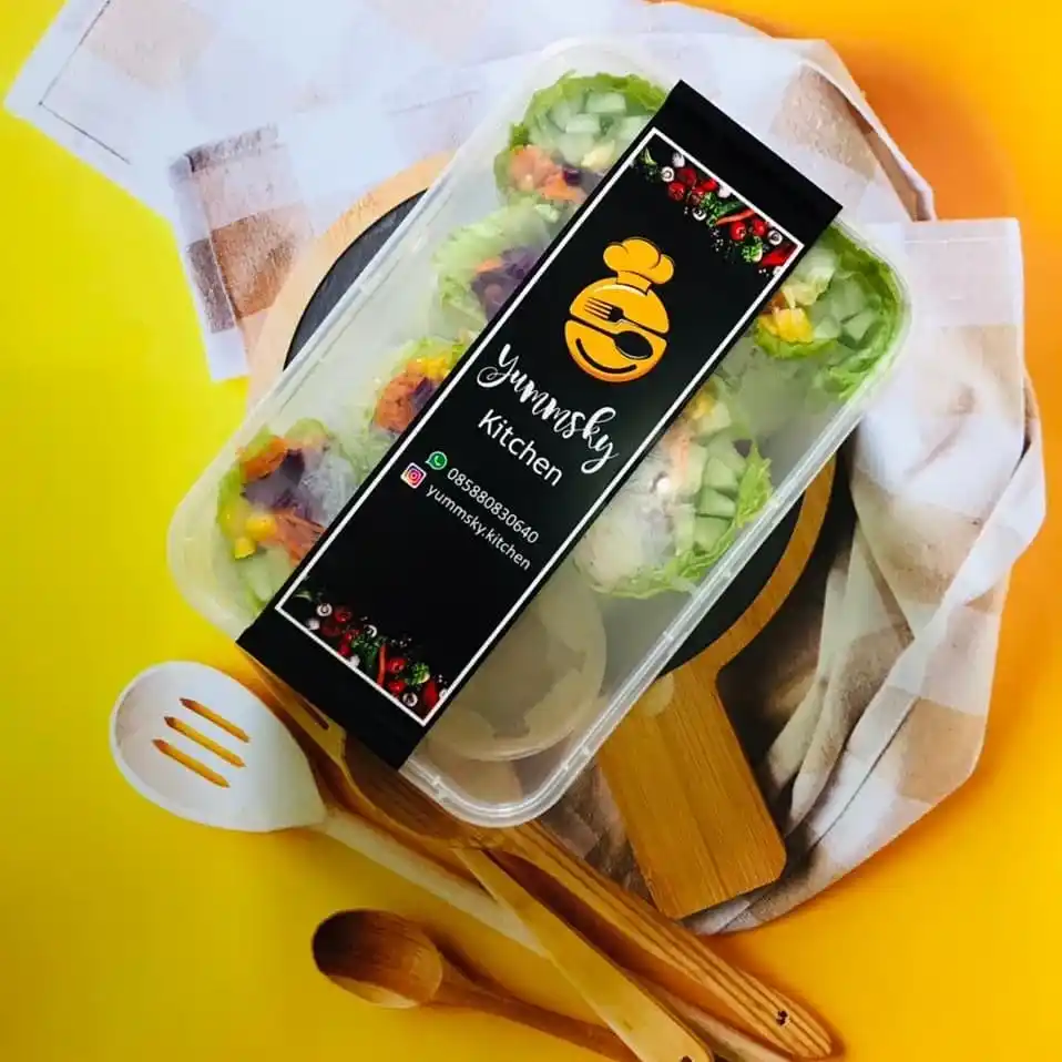 cetak-label-sticker-vinyl-transparan-anti-air-botol-anti-minyak-parepare