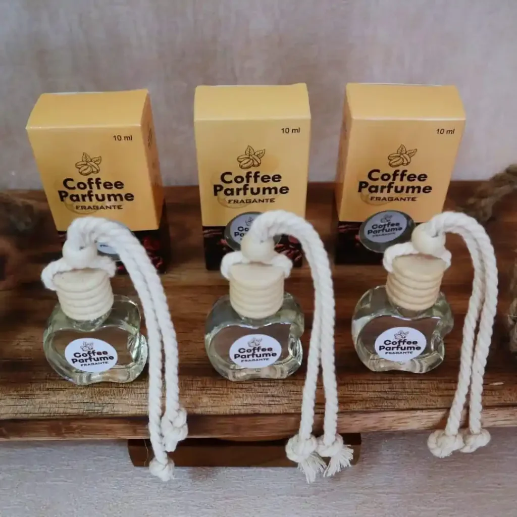 percetakan-stiker-label-sticker-custom-vinyl-kromo-transparan-terdekat-kemasan-cianjur