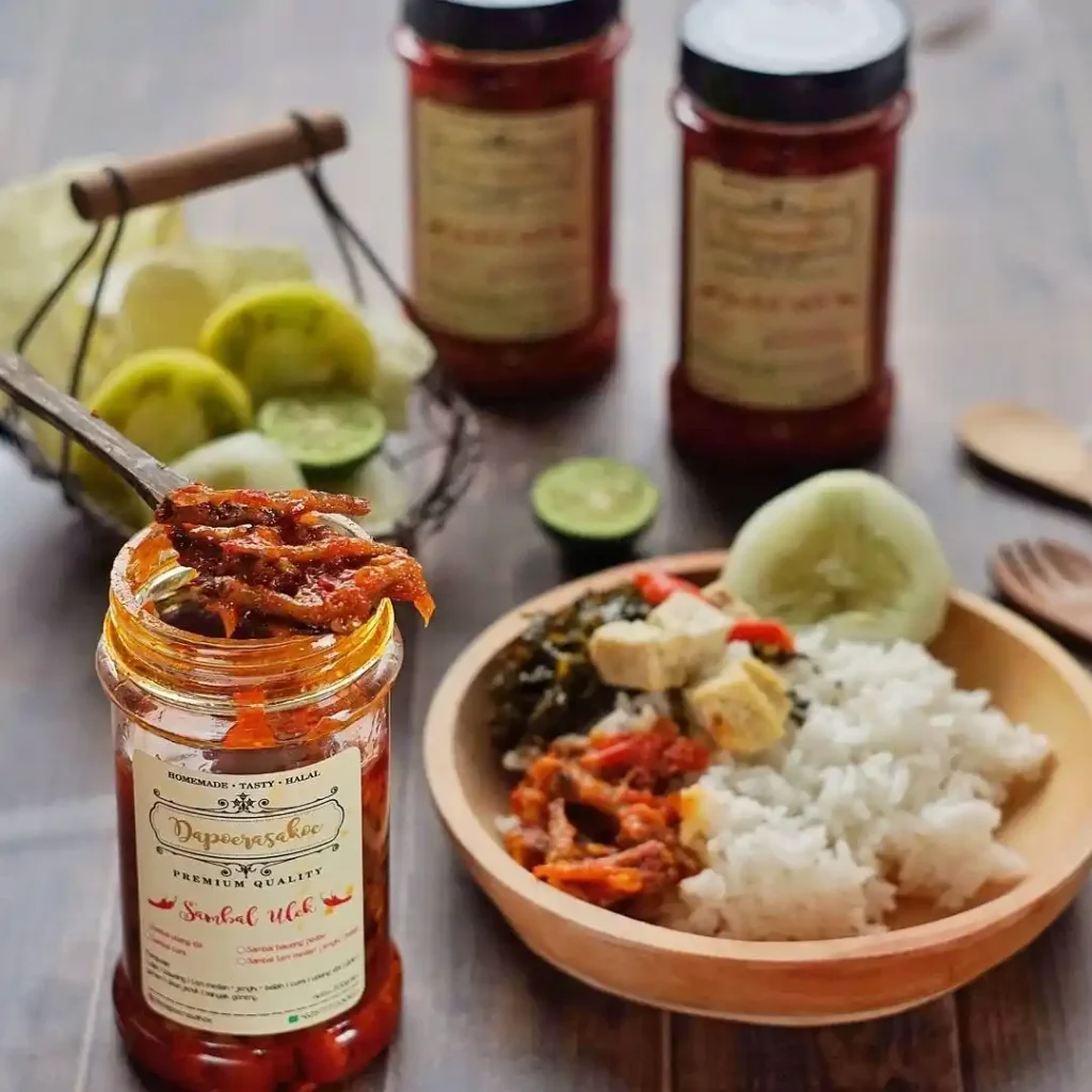 cetak-stiker-label-terdekat-murah-vinyl-custom-kemasan-cianjur