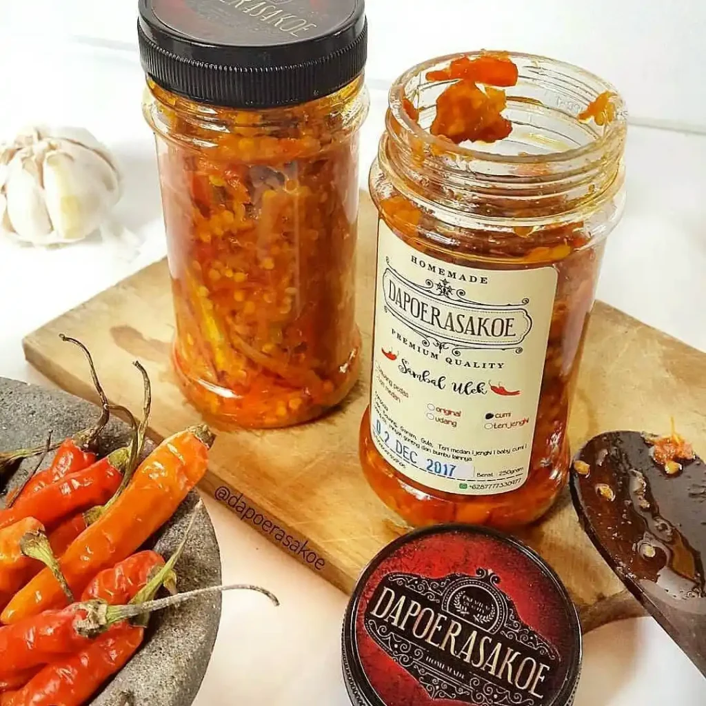 cetak-stiker-label-terdekat-murah-vinyl-kromo-transparan-snack-box-banjarnegara