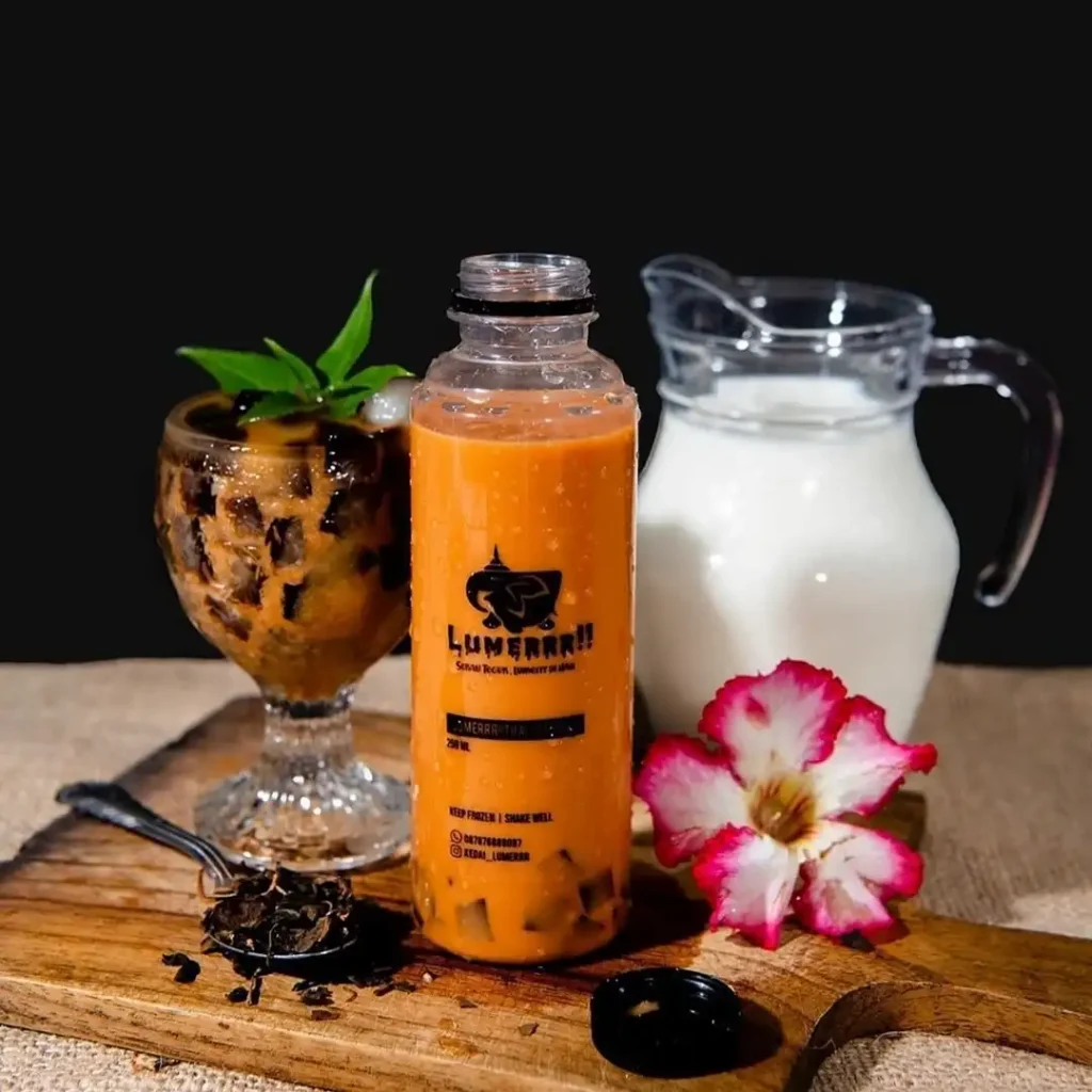 cetak-stiker-transparan-vinyl-anti-air-murah-terdekat-tegal