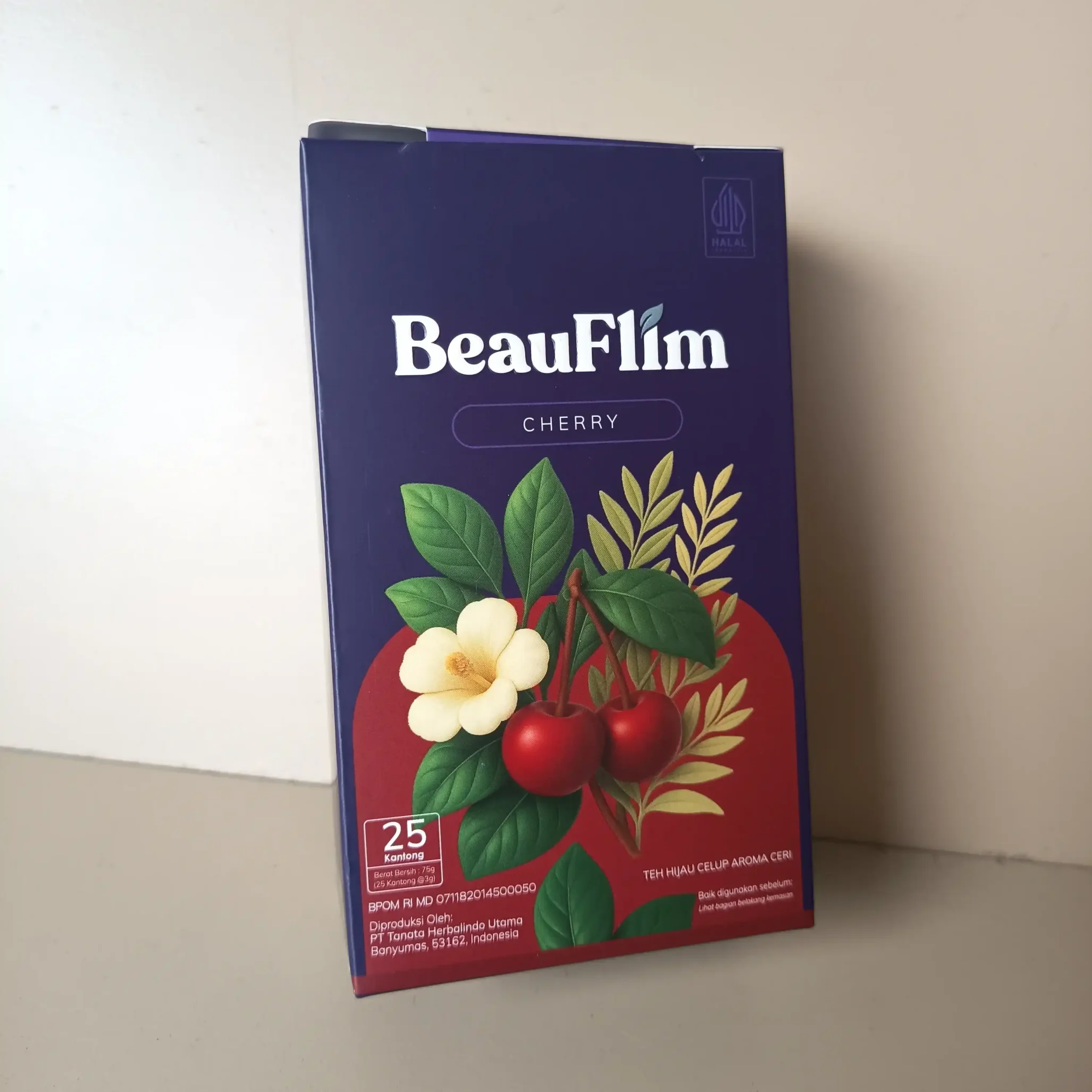 Packaging custom Bogor kotak teh celup kertas tebal bergambar buah dan daun warna kontras terasa halus kokoh melindungi aroma teh alami